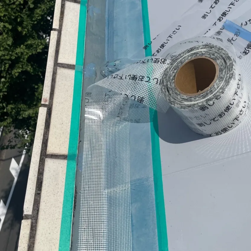 屋上防水工事 / 26.メッシュテープ貼り