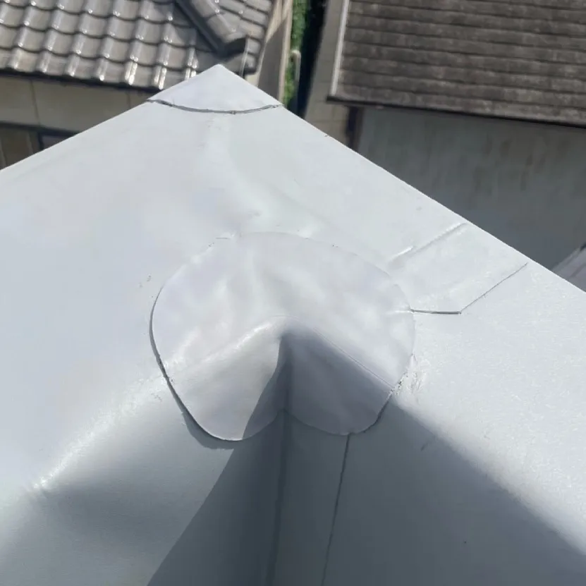 屋上防水工事 / 10.コーナーパッチ施工後