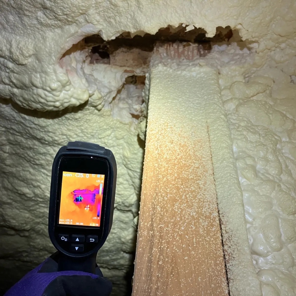 名古屋市内の2現場の施工レポート│雨漏り修繕工事＆屋根葺き替え工事