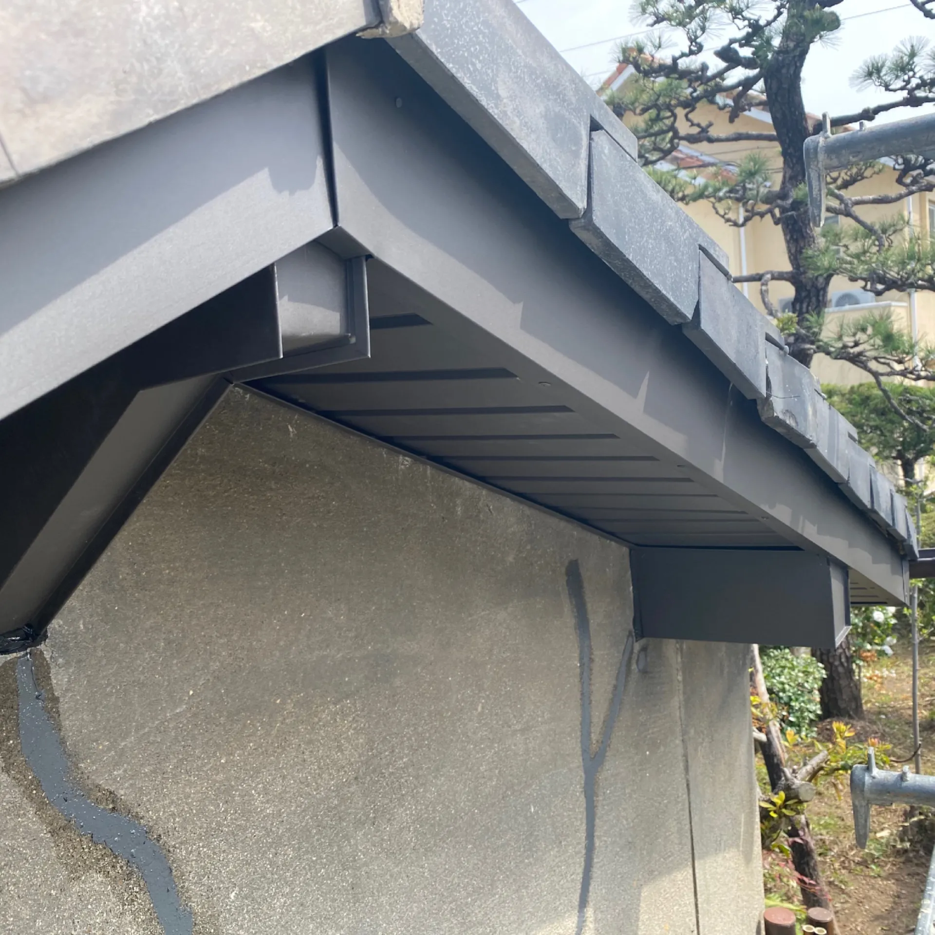 西面外装修理工事 / 施工後