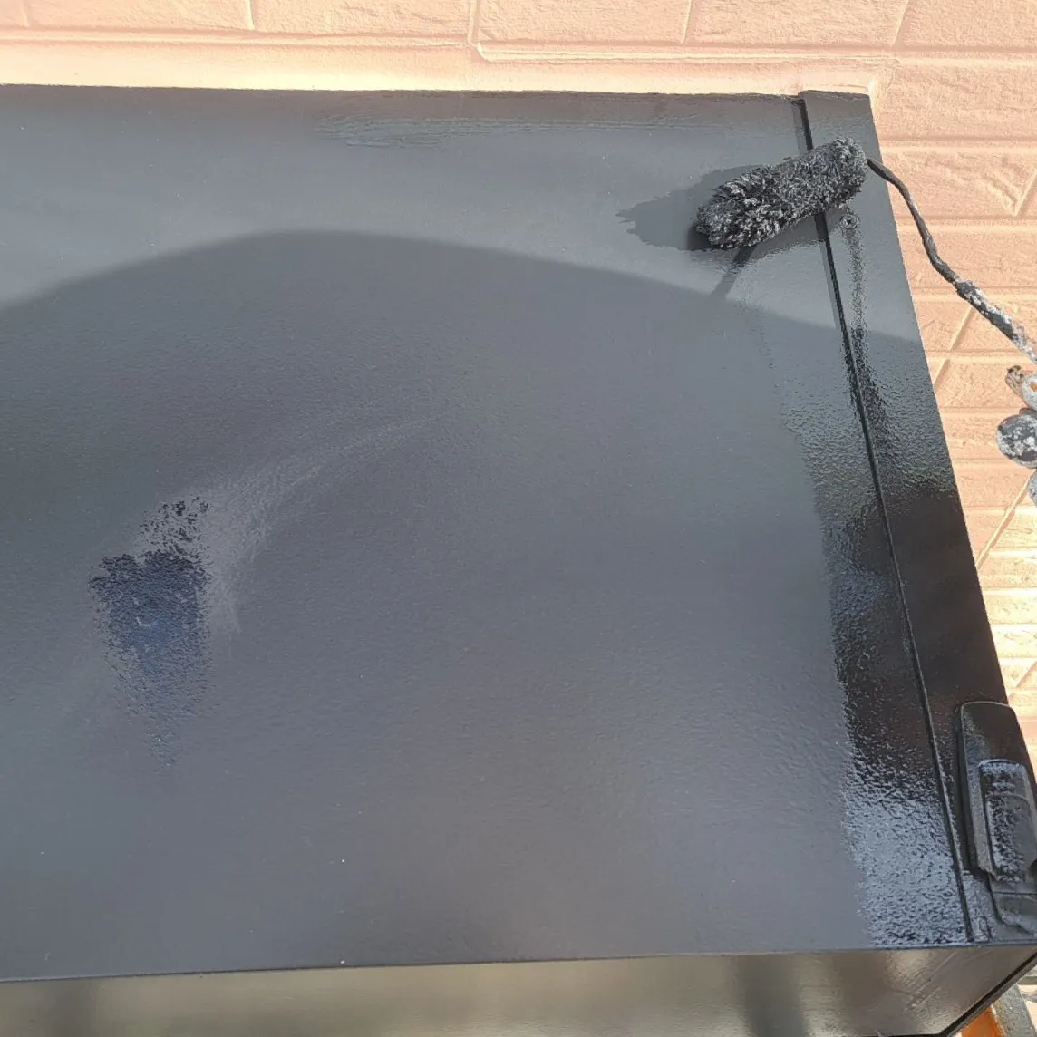 庇塗装工事 / 中塗り