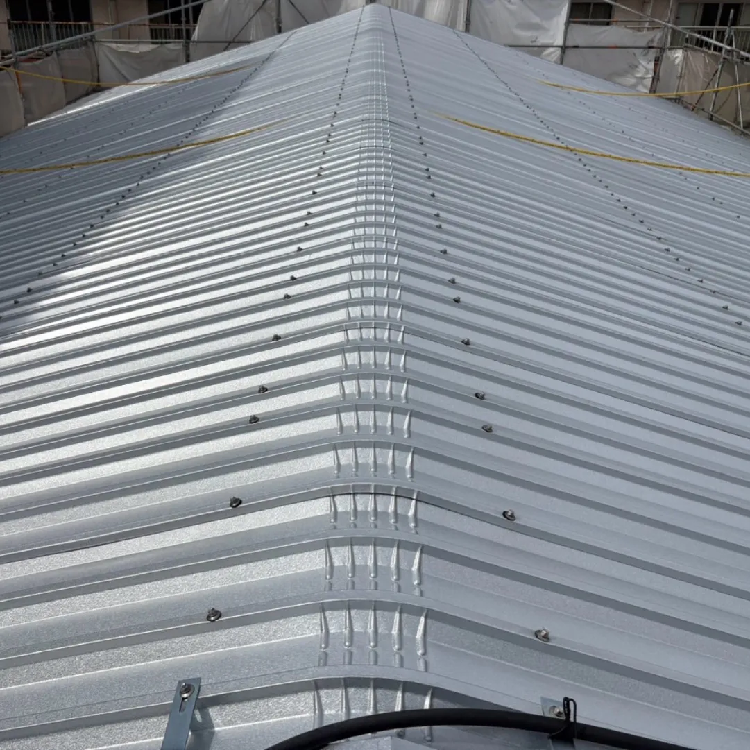 名古屋市内の現場の施工レポート│倉庫屋根、外壁改修工事