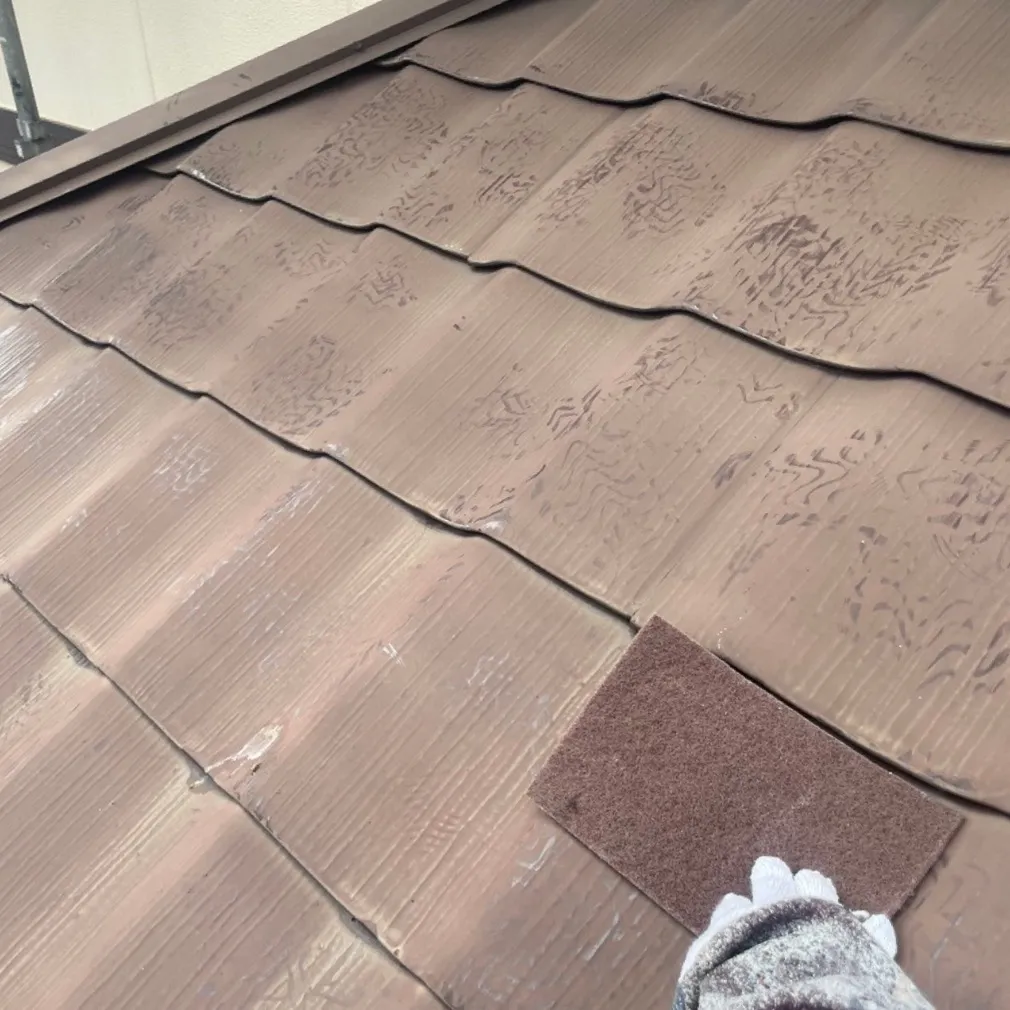 下屋根塗装工事 / 2.ケレン