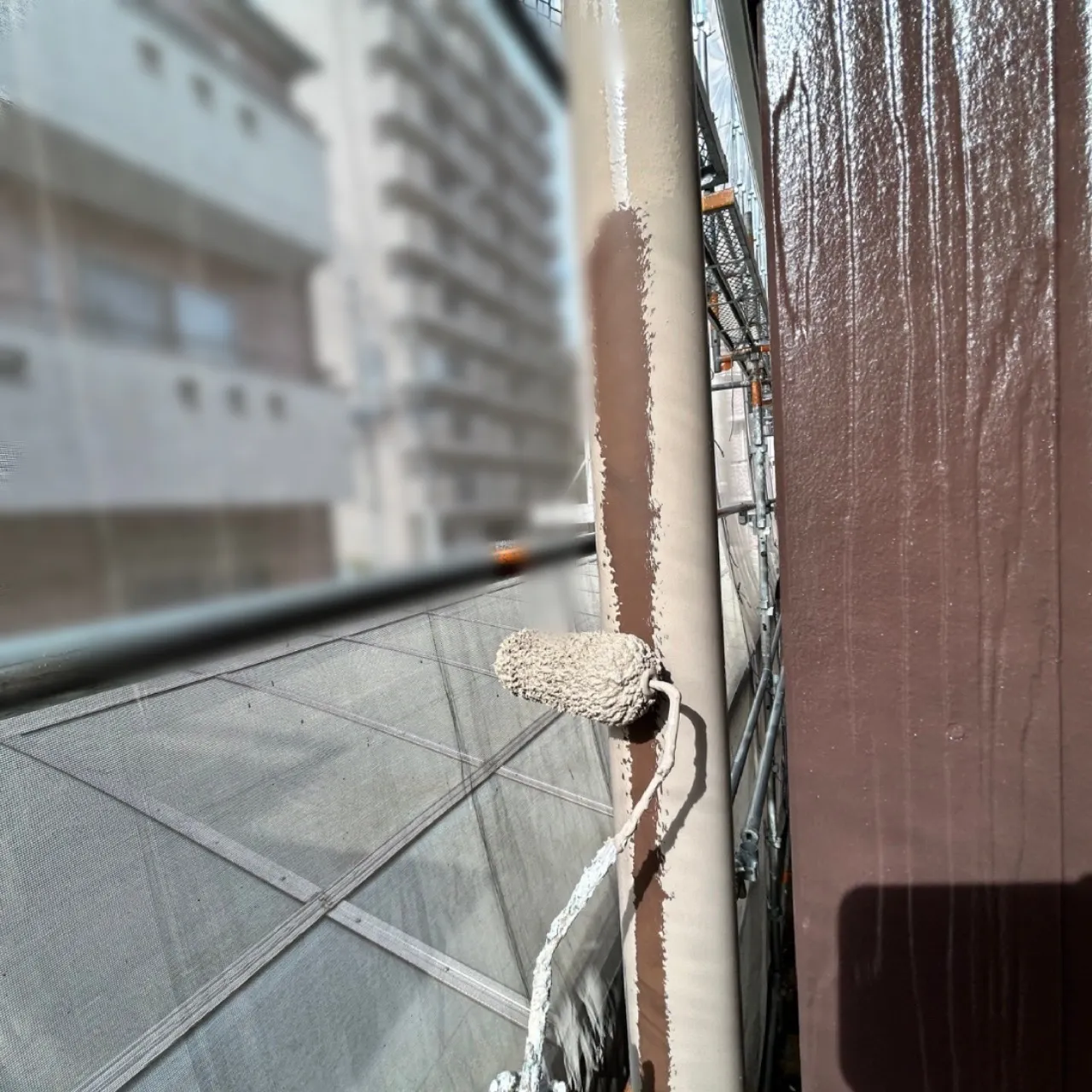 雨樋 / 下塗り