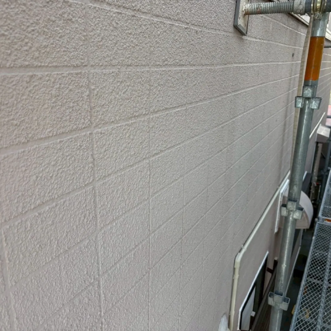 外壁塗装がもたらす雨漏り対策効果