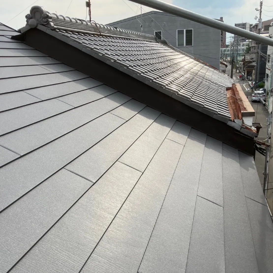 屋根葺き替え工事 / 施工後