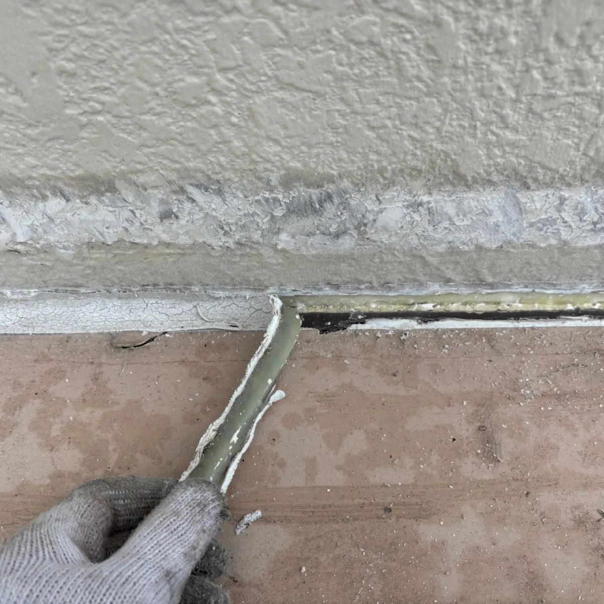 シーリング工事 / 2.旧シール撤去