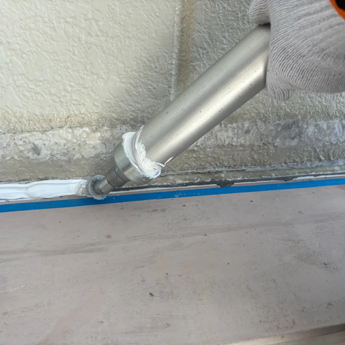 シーリング工事 / ４.シール打設