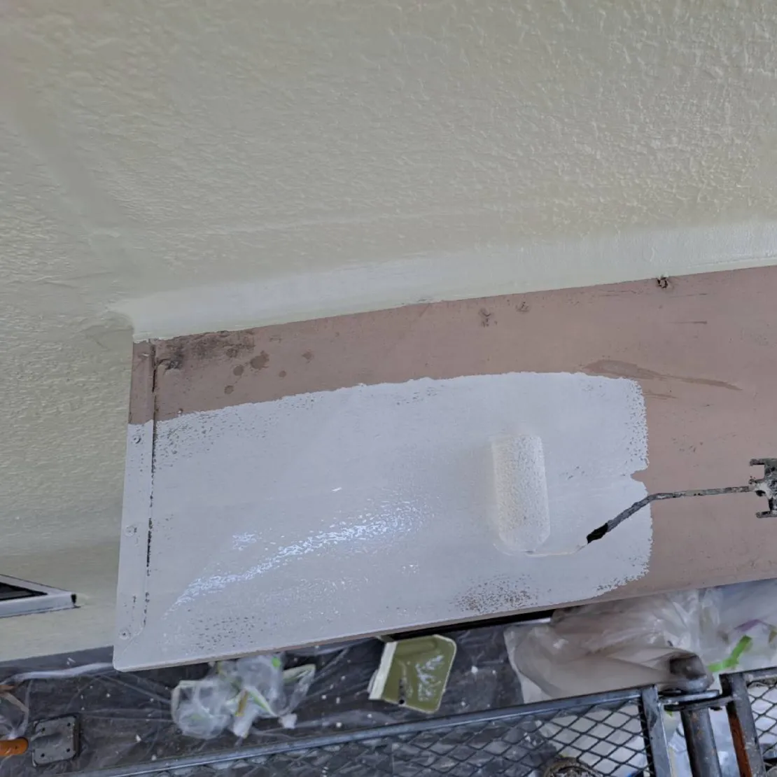 付帯部塗装 / 下塗り