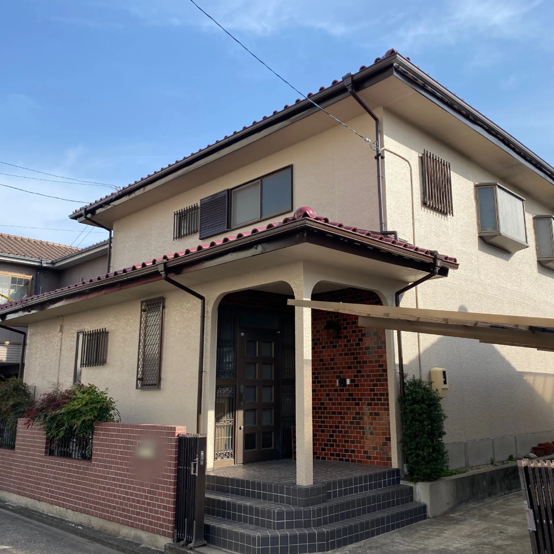 外壁と屋根同時リフォームの節約効果