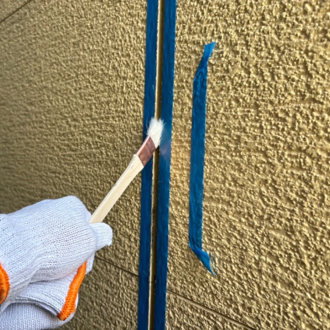 シーリング工事 / ３.プライマー塗布