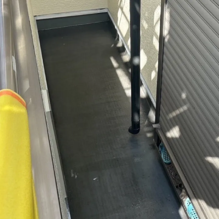 ベランダ / プライマー